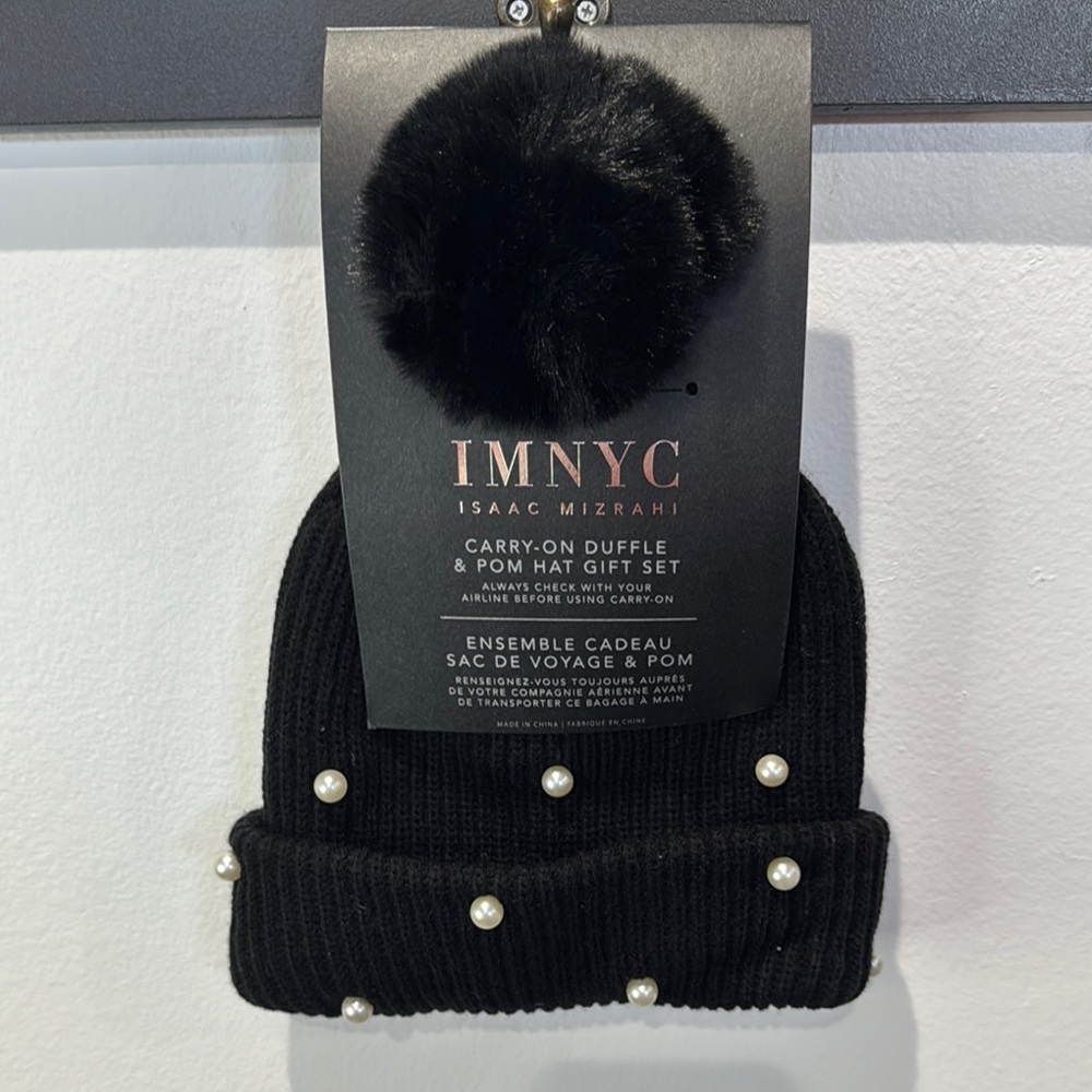 Isaac Mizrahi IMNYC Womens Black Pearl Embellished Pom Beanie‎ Knit Hat NEW